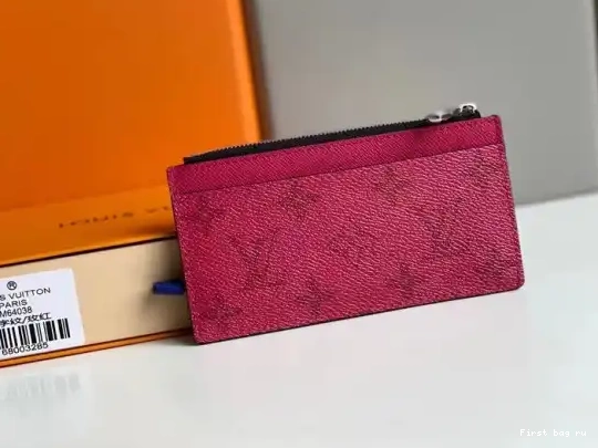 First bag ru COIN VUITTON LOUIS CARD HOLDER 0523